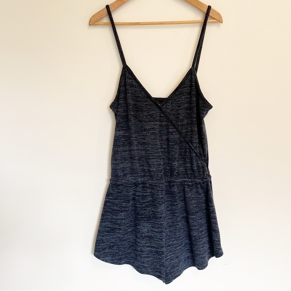 Aritzia Golden TNA Blue Grey Casual Lounge Romper - size medium - Picture 2 of 10